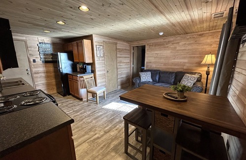 Grand Rivers Condo | Family-Friendly Condo at Barkley Lake near Patti’s Settlement