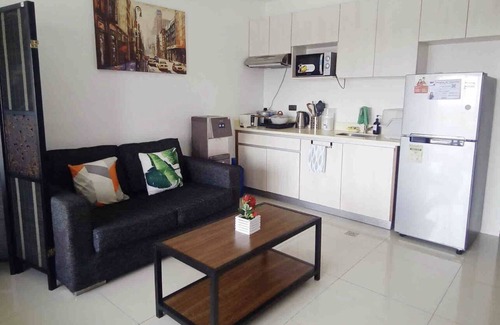 Bacolod Condo | Condo with Direct Mall Access, Pool, Gym & Free Wifi