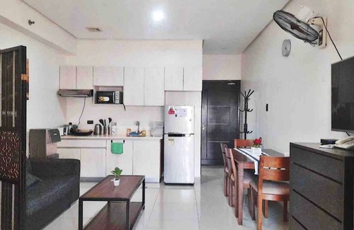 Bacolod Condo | Condo with Direct Mall Access, Pool, Gym & Free Wifi