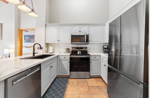Mountain House Condo | Elegant Master Suite Steps from Lifts, Shops & Dining