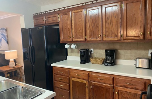 Shelbyville Condo | Perfect Condo Steps from Walking Horse Celebration Grounds