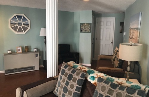 Ocean Park Condo | Beachfront Condo with Stunning Ocean Views and Pool Access