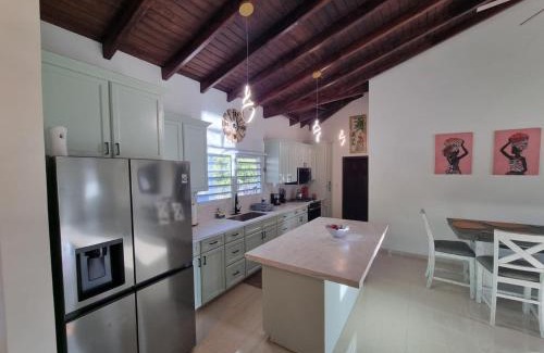 Philipsburg Apartment | Condo with Pool - Sleeps 8 & bbq facilities