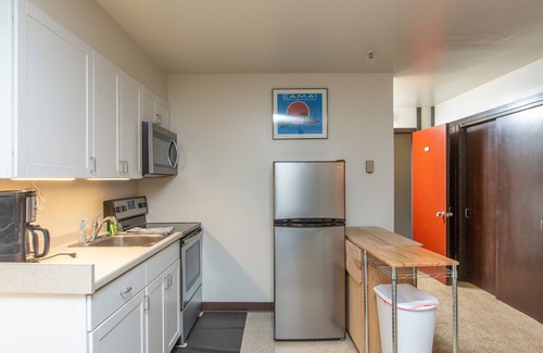 Alyeska Apartment | Elegant Condo with Scenic Views and Ski Access