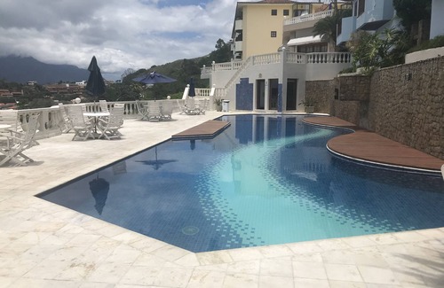 Pontal da Cruz Apartment | Oceanfront Condo with Pool and Breathtaking Views