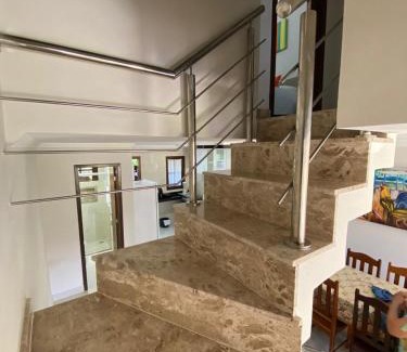 Taperapua Beach House | Oceanfront Condominium in Taperapuã - Rated 9.4/10