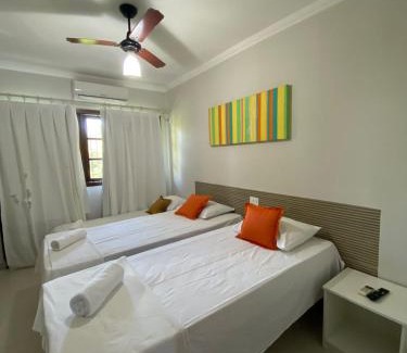 Taperapua Beach House | Oceanfront Condominium in Taperapuã - Rated 9.4/10