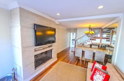 Vila Everest House | Family-Friendly Retreat Just 11 Minutes from Centrinho