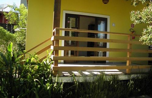 Lazaro House | Family-Friendly Condomínio na Praia do Lázaro with Pool