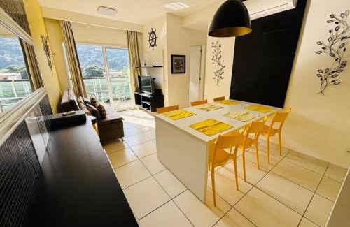 Vila Julia Apartment | Villa Di Fiori: Oceanfront Oasis with Unmatched Amenities