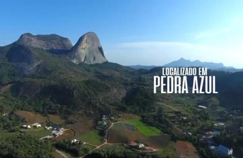 Pedra Azul Hotel | Discover Comfort at Condomínio Vista Azul with Pool & Hot Tub