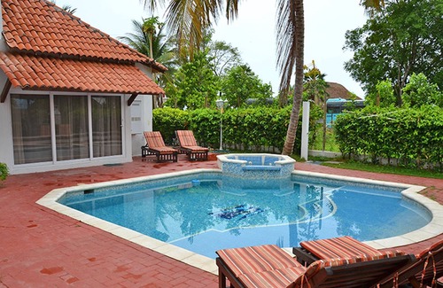 San Antero House | Oceanfront Condominio Atlantis: Family-Friendly Retreat