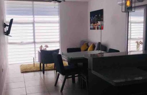 Cerritos Apartment | Oceanfront Family Retreat at Condominio en Fracc Almar
