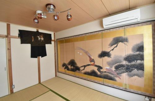 Kita Ward Apartment | Child-Friendly Comfort at Condominio Mozu 102