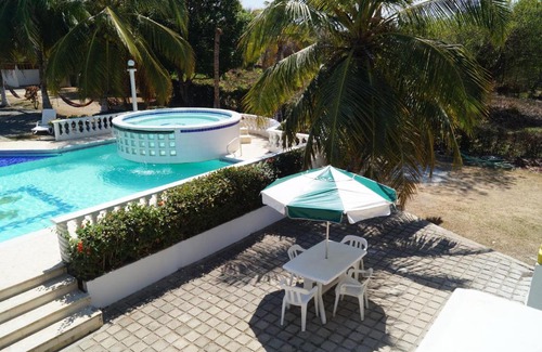 San Antero Apartment | Pet-Friendly Getaway at Condominio Punta Bolivar