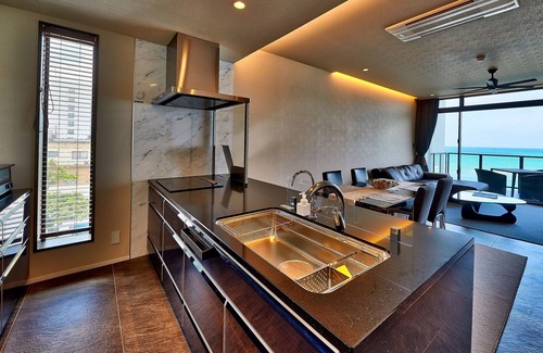 Agarie Condo | Oceanfront Condominium NOOSA: Guest Rated 9.8/10 Experience