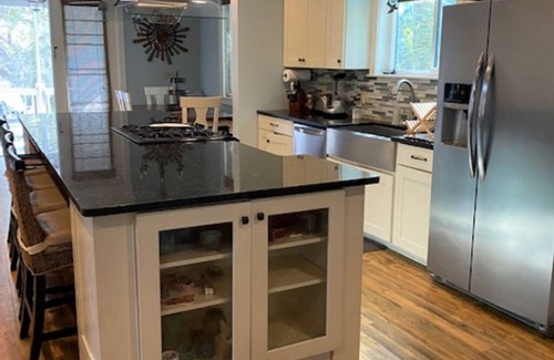 Dunedin House | Unforgettable Condor Nest: Walk to Downtown & Heated Pool