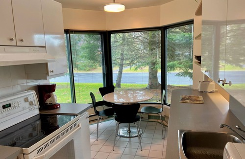 Beaupre Condo | Cozy Condos Val Des Neiges with Pool and Breakfast Included