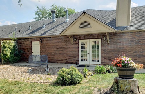 Lansing Condo | Cozy Condotels with Ocean Views and Pool Access
