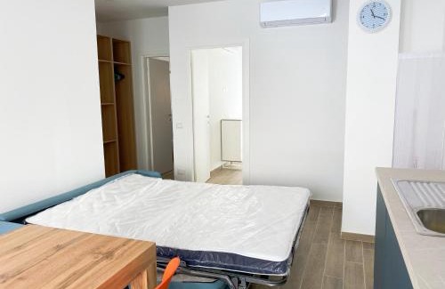 Porto Potenza Picena Apartment | Oceanfront Escape: Conero-Fronte Mare with Private Beach
