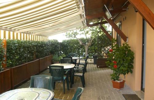 Sirolo Hotel | Discover Oceanfront Comfort at Conero Camere - 9.2/10 Rated