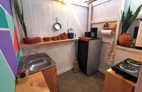 De Guadalupe Apartment | Cozy Studio in the Heart with WiFi & Breakfast Included