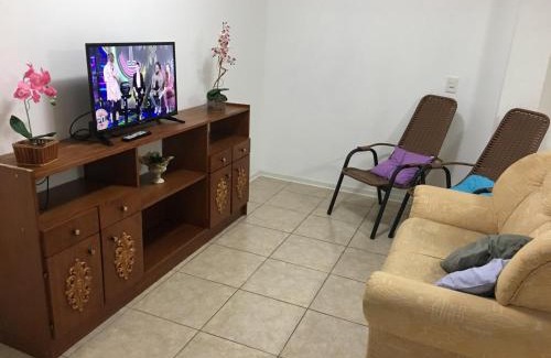 Vitoria House | Affordable Family Retreat at Confortável Residencia