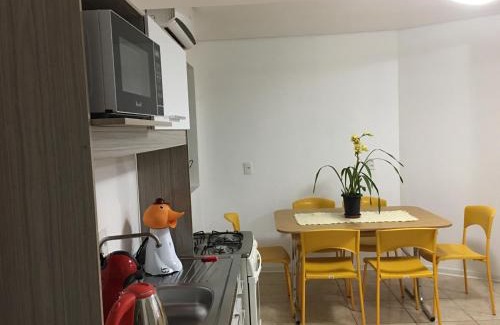 Vitoria House | Affordable Family Retreat at Confortável Residencia