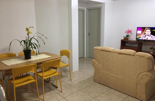 Vitoria House | Affordable Family Retreat at Confortável Residencia