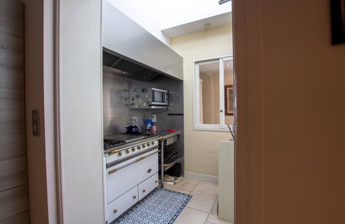 Terrasson-la-Villedieu House | Inviting Maison in Périgord Noir with Private Pool & Kitchen
