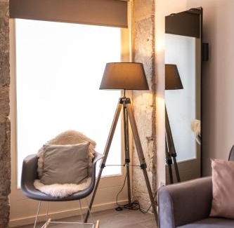 Centre Ville Apartment | Cozy 2-Room Retreat in Historic City Center