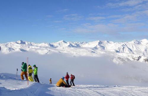 Meribel-Mottaret Apartment | Pet-Friendly Appartement Méribel for 4 Guests - Top Rated