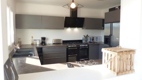Larmor-Baden House | Confortable maison avec piscine a Larmor Baden