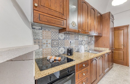 Castro Marina Villa | Confortable pool house in town, 3 min walk to sea