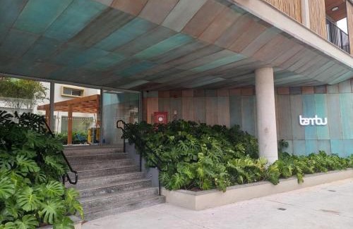 Praia Grande Apartment | Relax and Enjoy Style Near the Sea with Hot Tub Amenities