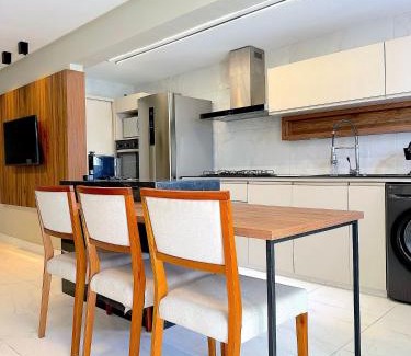 Itapua Apartment | Elegance Just Steps from the Beach with Family-Friendly Amenities