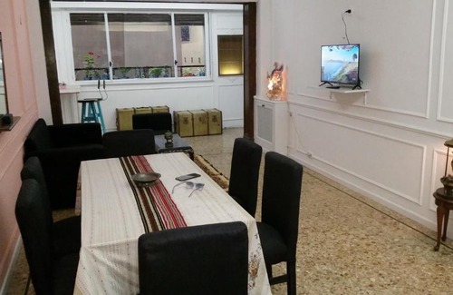 San Nicolas House | Budget-Friendly Congreso Hotel: Pet and Child Friendly Stays