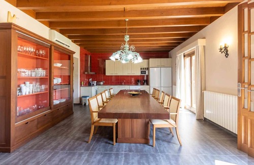Manacor Cottage | Indulge at Conies Salvia Villa: Private Pool & Spa Retreat