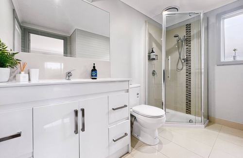 Kilcunda House | Experience Nature with Oceanfront Views and Top Amenities