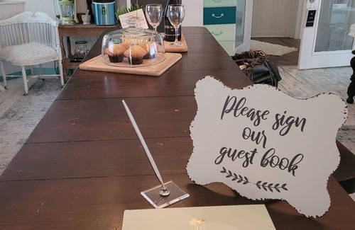 Panacea Cottage | Cozy Connie's Cottage: Vintage Chic with Ocean Views
