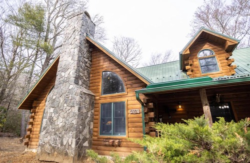 Tynecastle House | Discover Connies Log Cabin: Pet-Friendly Retreat with Spa