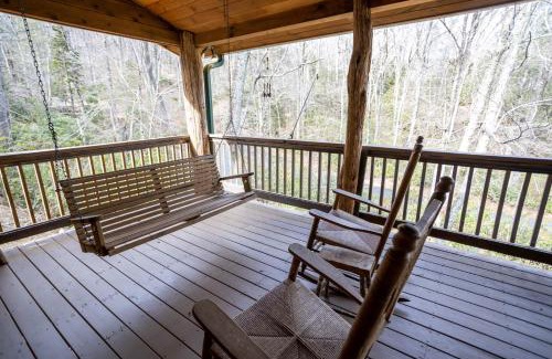 Tynecastle House | Discover Connies Log Cabin: Pet-Friendly Retreat with Spa
