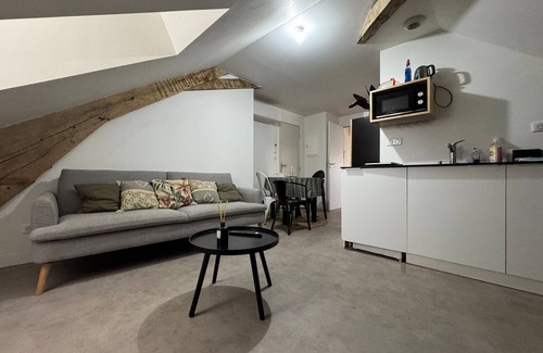 Brive-la-Gaillarde Apartment | CONQUERANT