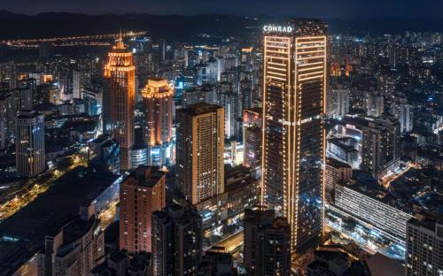 Nan An Hotel | Indulge in Luxury at Conrad Chongqing with Spa & Pool