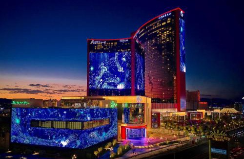 Las Vegas Resort | Experience Conrad Las Vegas: 5-Star Retreat with Spa & Ocean Views