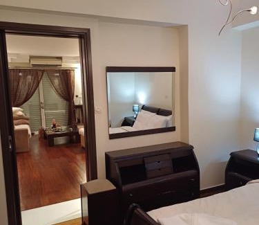 Nea Smirni Apartment | Top-Rated Constantina D' Apartment with Child-Friendly Options