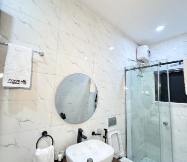 Okpanam Apartment | Inviting Consume Maisonette with Pool and Hot Tub Access