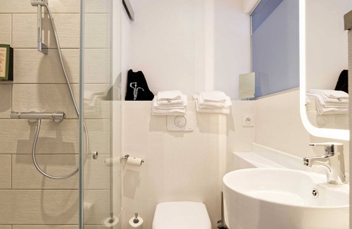 Autun Hotel | Discover Hôtel de la Gare with Restaurant Côte à Côte