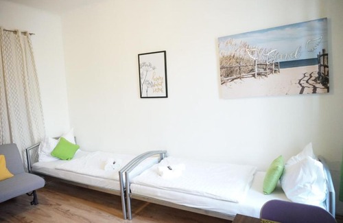 Wahring House | Seamless Check-In at Room4You Währing - Rated 9/10