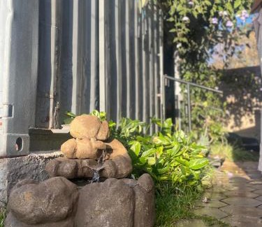 Torrinha House | Relaxing Container-Spa with Hot Tub Near Brotas, 10/10 Rated